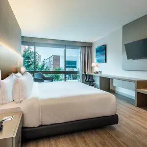 Hotel Express - Parque La 93 By Ihg, Bogotá